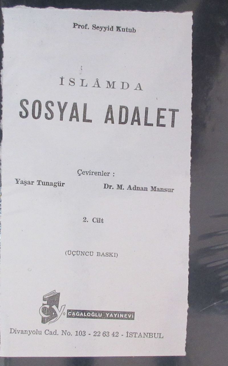 İslamda Sosyal Adalet 4-C-30) kitap kapağı