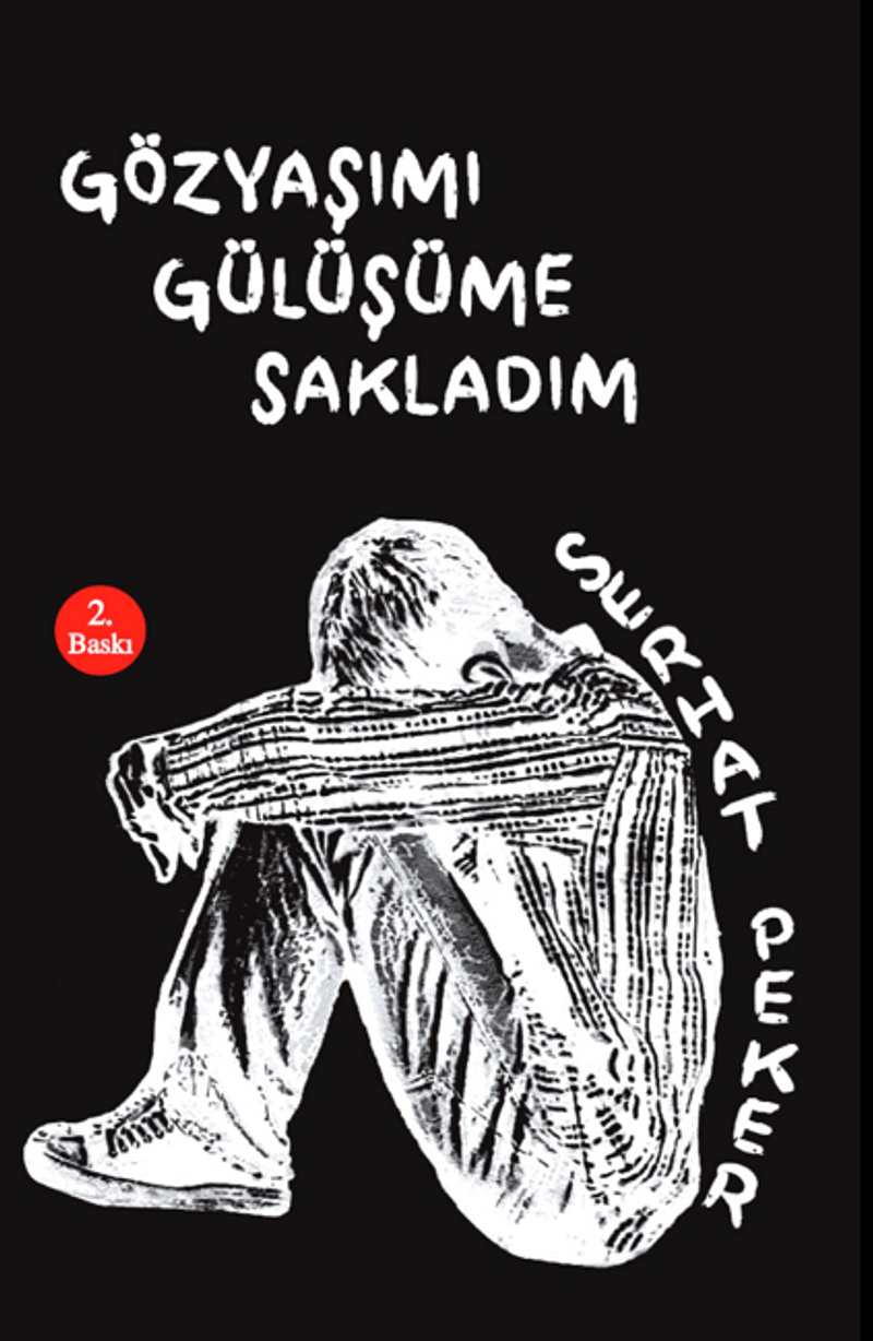 Gözyaşımı Gülüşüme Sakladım kitap kapağı