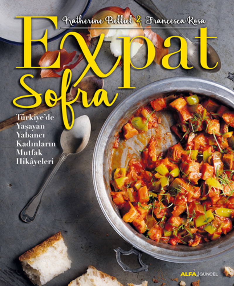 Expat Sofra kitap kapağı