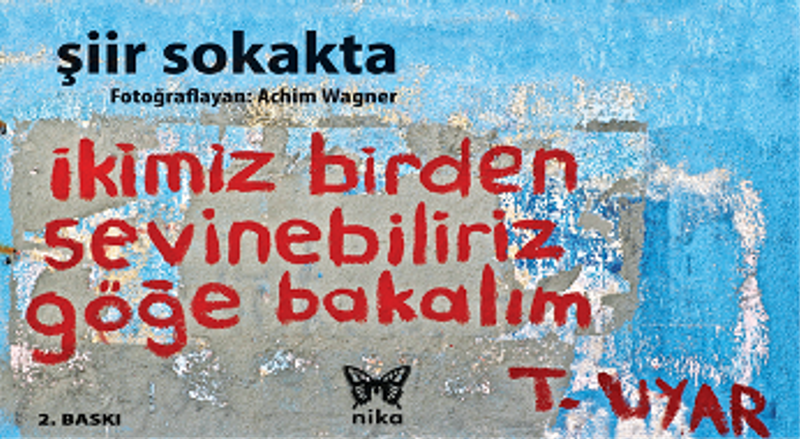 Şiir Sokakta kitap kapağı