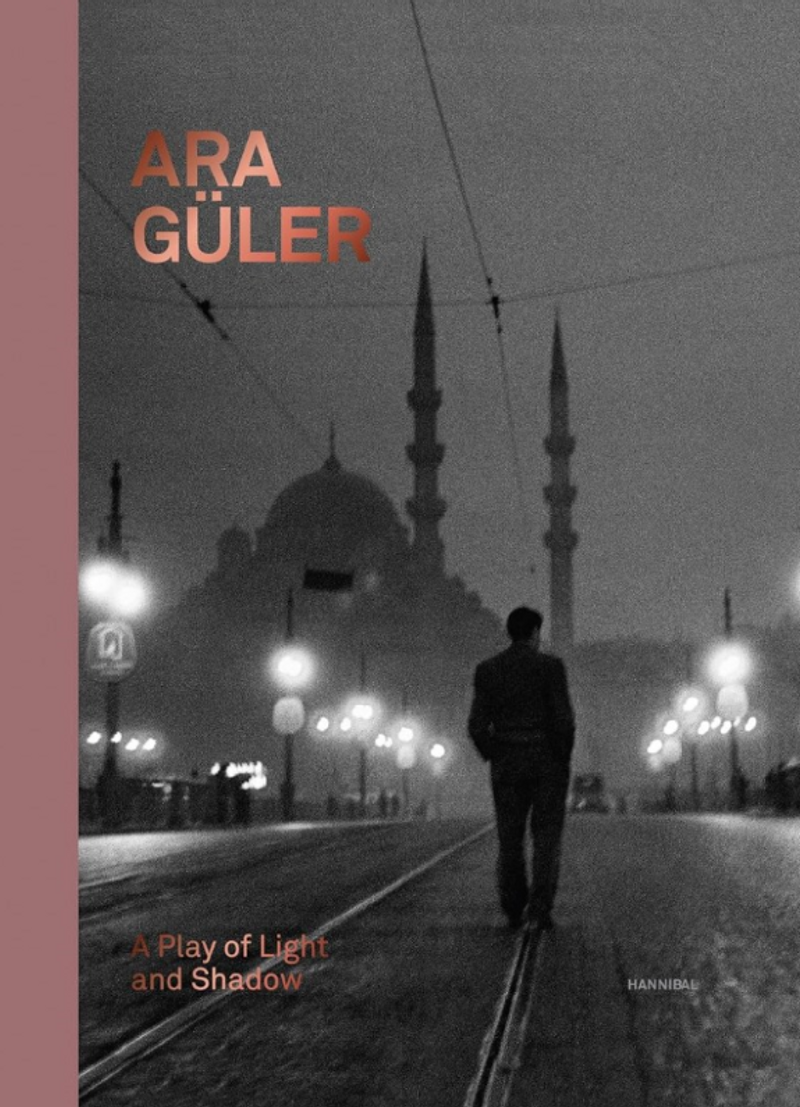 Ara Güler: A Play Of Light And Shadow kitap kapağı