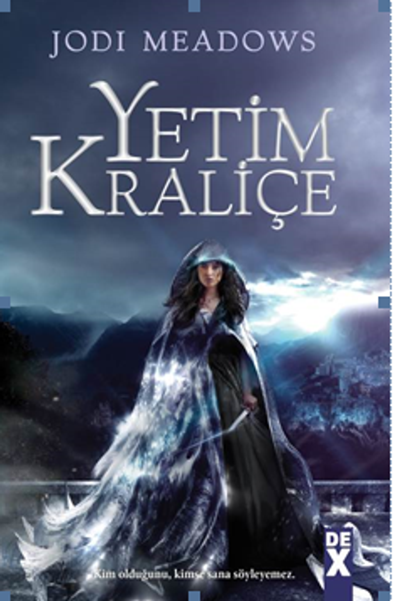 Yetim Kraliçe kitap kapağı