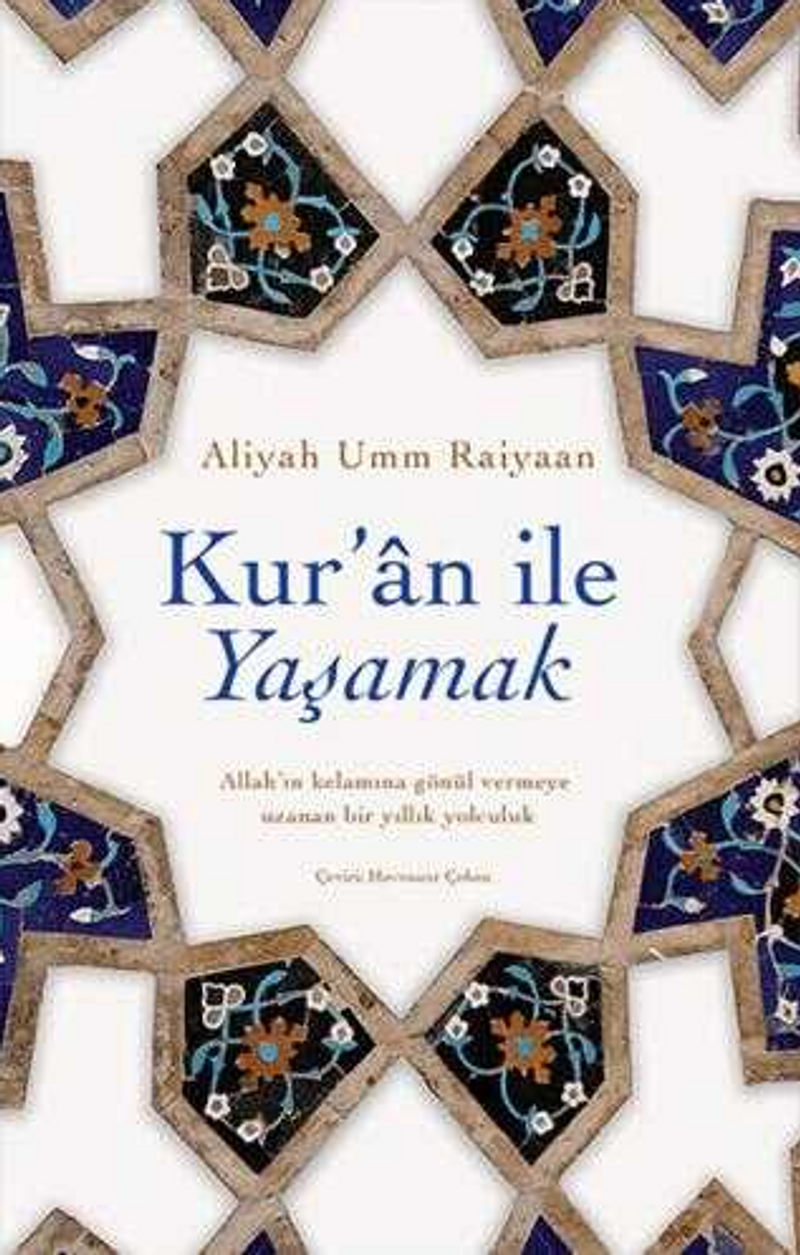 Kur'an ile Yaşamak kitap kapağı